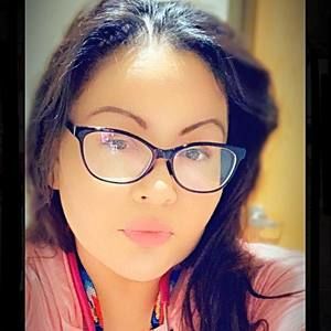 Meet your Posher, Miriam